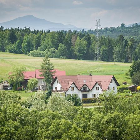 Stas-Przy Szkole Nr3 W Skawie Skawa Exterior foto
