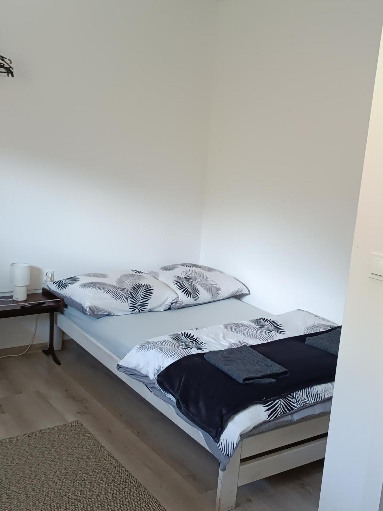 Stas-Przy Szkole Nr3 W Skawie Skawa Exterior foto